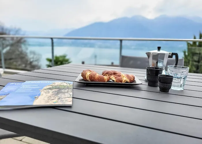 Splendid Maggiore View By Interhome Lejlighed Gambarogno