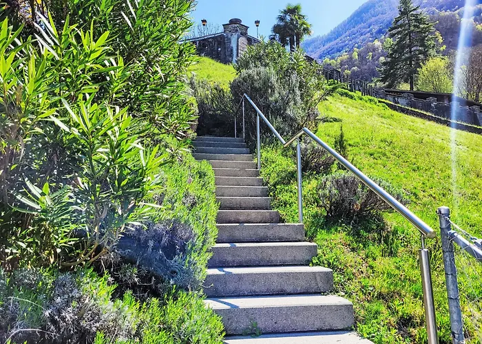 Splendid Maggiore View By Interhome Lejlighed Gambarogno